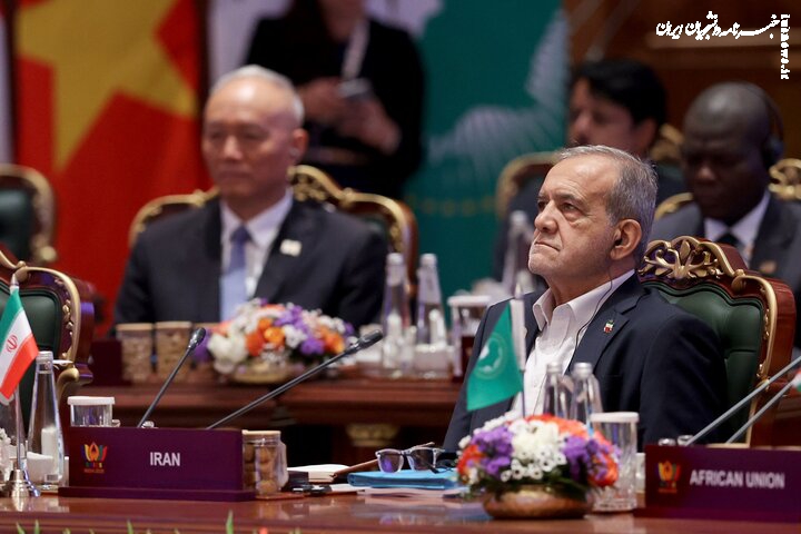 Pezeshkian warns against unilateral sanctions at BRICS summit