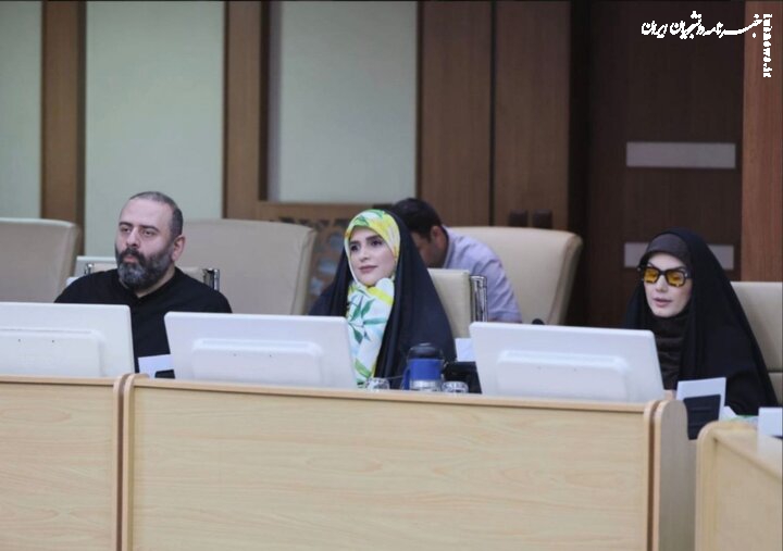  دعوت وزیر بهداشت از مجریان برای کمک به سلامت مردم 