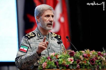 Armed Forces not to hesitate to defend Iran's independence