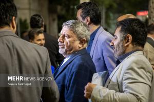 استقبال از رئیس جمهور در بازگشت از نیویورک +عکس