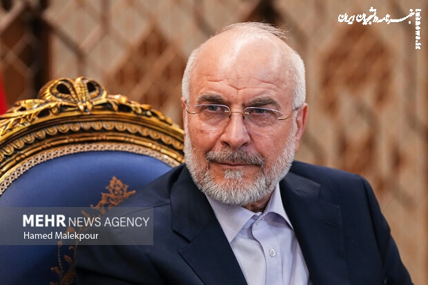 قیمت نفت اثبات کننده دروغ‌های بنگاه فریب‌کاری آمریکایی‌ها است