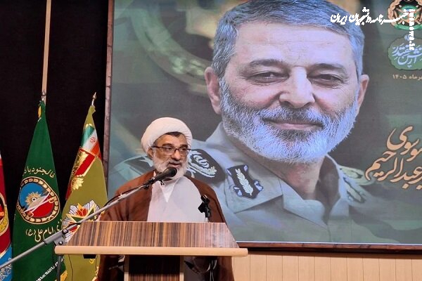 خسروپناه: باید الگوی حکمرانی دفاعی شهید موسوی تهیه و تدوین شود