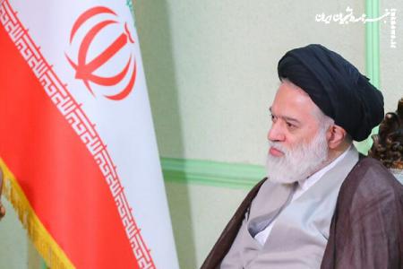 نامه رهبر شهید انقلاب به فرزندشان سیدمصطفی در هنگام حضور وی در جبهه‌ها