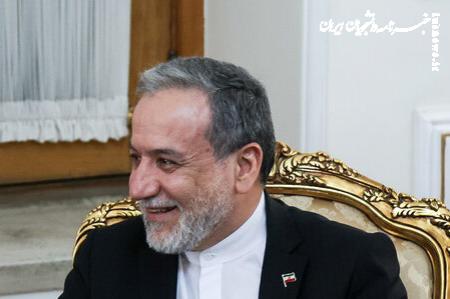 واکنش عراقچی به اتهام زنی‌های بی اساس نخست وزیر بریتانیا