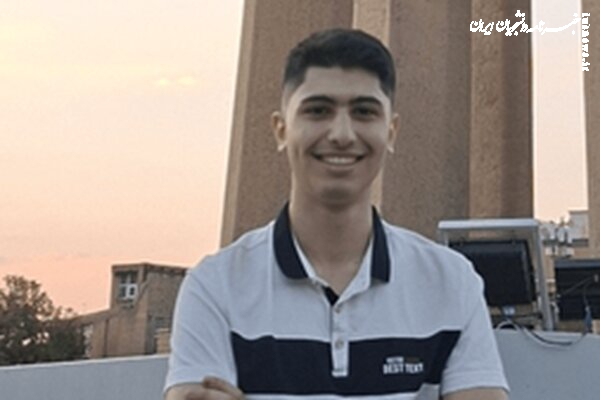 رتبه هشت کنکور تجربی: بسیار دوست دارم در کشور بمانم و به مردمم خدمت کنم