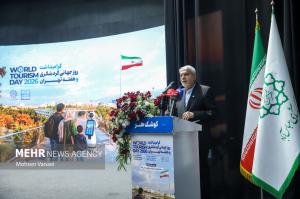 گرامیداشت روز جهانی گردشگری و هفته تهران +عکس