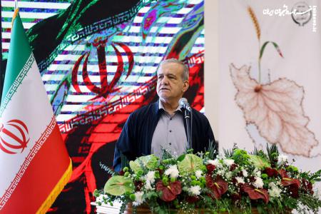 Bombs, missiles cannot force Iranian nation to surrender