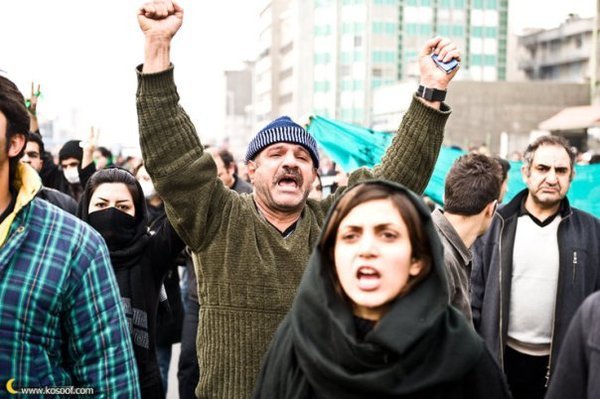 تهران در عاشورای سال 88 چه خبر بود؟ + فیلم و عکس