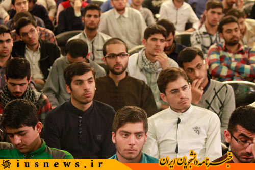 منوچهر محمدی در اردوی جهاد اکبر اتحادیه مستقل؛