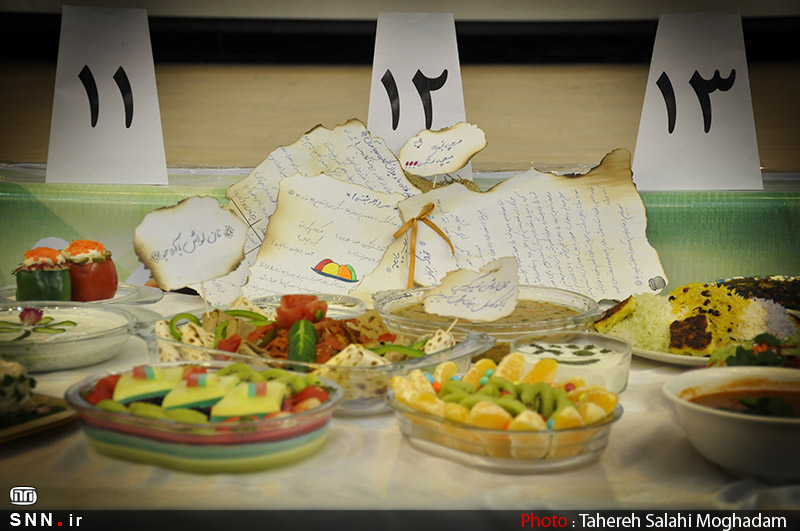 عکس:: بزرگترین مسابقه آشپزی دانشجویی در دانشگاه صنعتی بیرجند