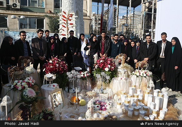 بدرقه زوج های دانشجو دانشگاه امیر کبیر به مشهد مقدس