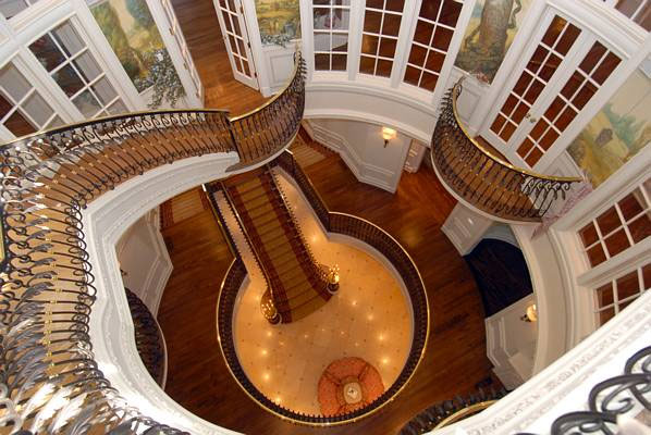 عکس:: ثروتمند ترین پادشاه جهان