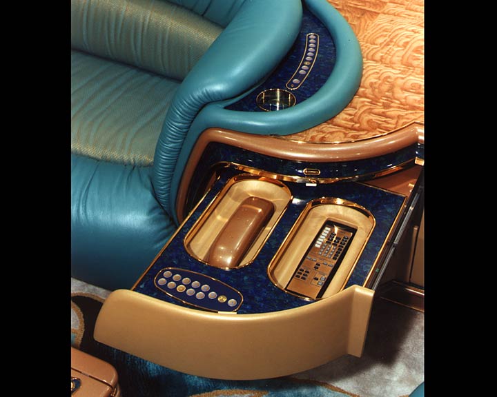 عکس:: ثروتمند ترین پادشاه جهان