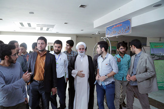 اردوی آموزش سیاسی فعالان تشکل های دانشجویی در مشهد مقدس