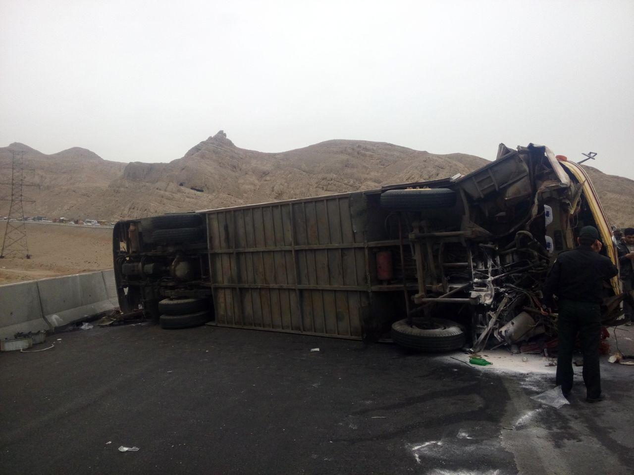 کشته و زخمی شدن 39 دانشجو دانشگاه آزاد +عکس