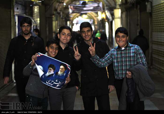 دانش آموزان امروز به جای «مدرسه»، به «استقبال رئیس جمهور» رفتند؟