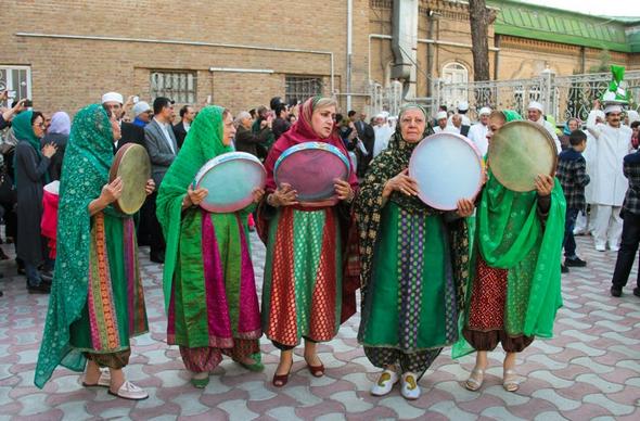 تصاویری از آیین نوزوتی زرتشتیان تهران