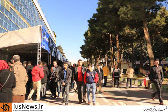 حاشیه‌های خبرنامه دانشجویان ایران از «نمایشگاه الکامپ»