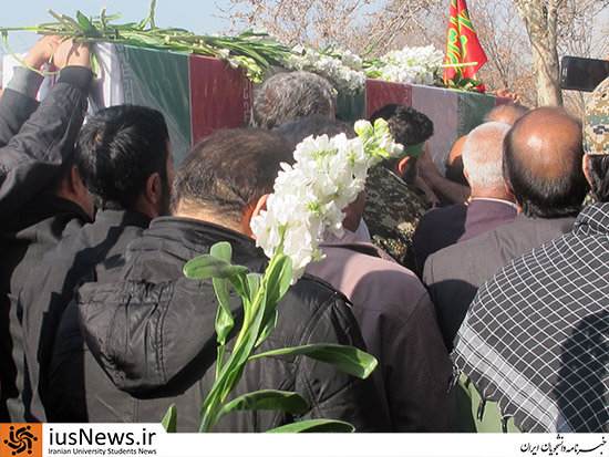مراسم خاکسپاری پیکر یک شهید گمنام در دانشگاه تربیت مدرس