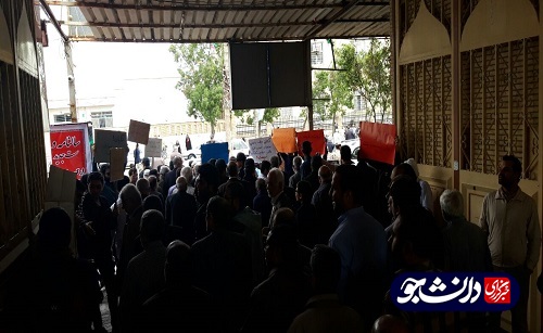 تجمع دانشجویان بوشهری در اعتراض به لایحه جامع انتخاباتی +تصاویر
