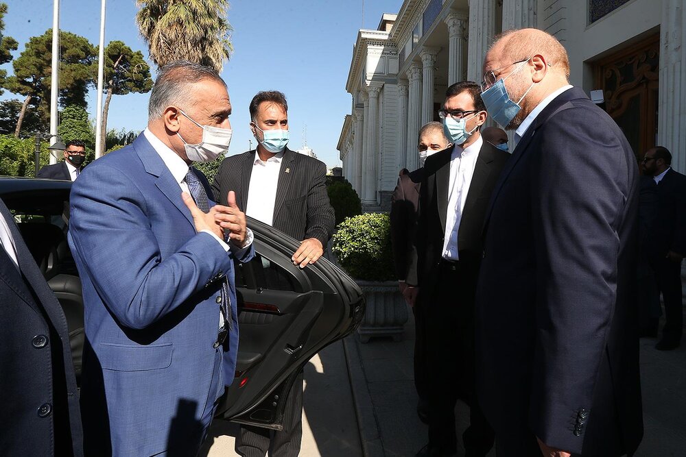 الکاظمی با رئیس‌ مجلس دیدار کرد