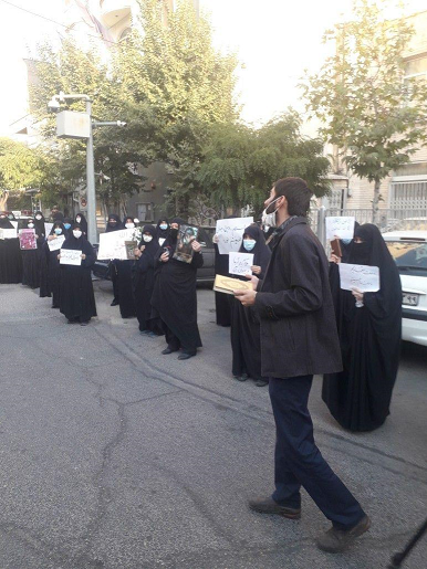تجمع اعتراضی دانشجویان مقابل سفارت سوئد درپی هتک حرمت به قرآن +تصاویر