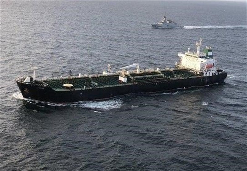 ورود دومین نفتکش حامل بنزین ایران به آب های ونزوئلا 
