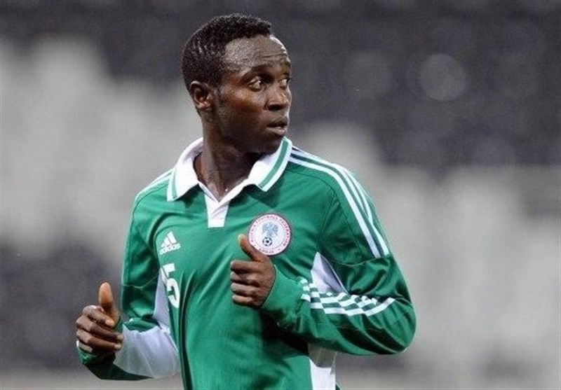 بازیکن نیجریه‌ای همبازی روزبه چشمی شد 