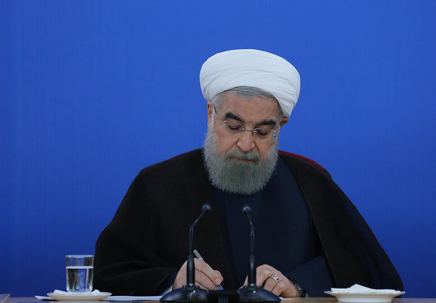 روحانی: جز صبر چاره ای نیست