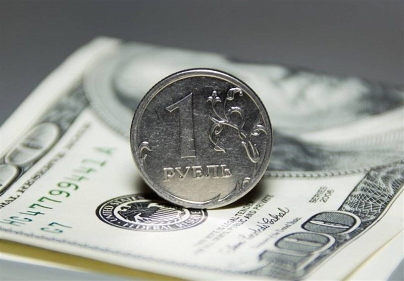 افت ارزش دلار به کمترین رقم طی ۱۰ هفته