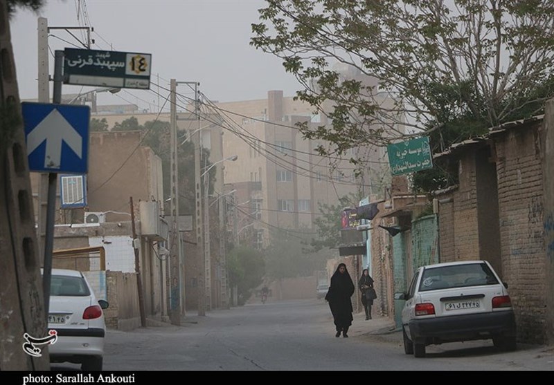 هوای تهران در آستانه آلودگی برای گروه های حساس
