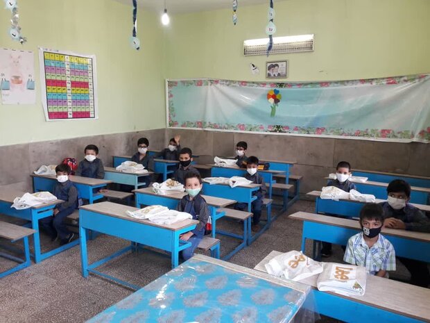 تشریح آخرین تصمیم ستاد ملی کرونا در مورد بازگشایی مدارس 