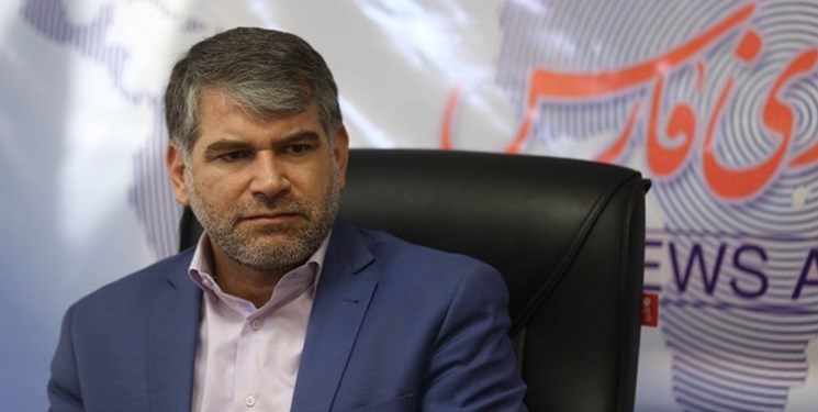 دانشگاه ها کارجو تربیت می کنند