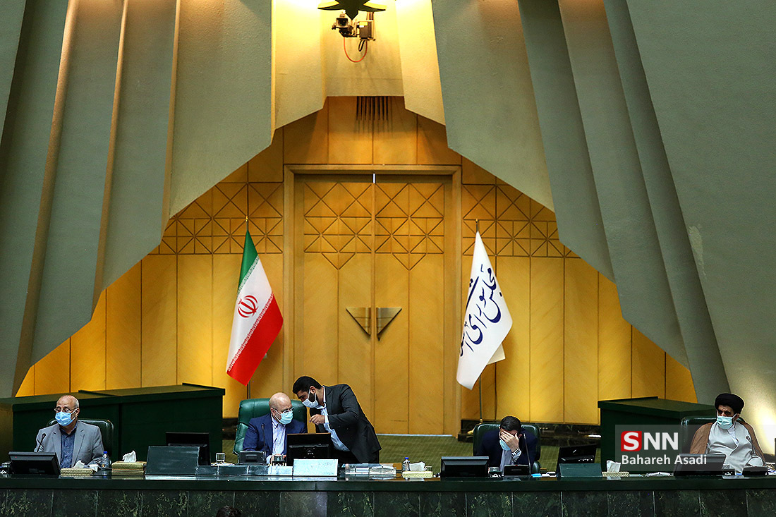 پیشنهاد برای حضور دو نماینده مجلس در تیم مذاکره‌کننده ایران