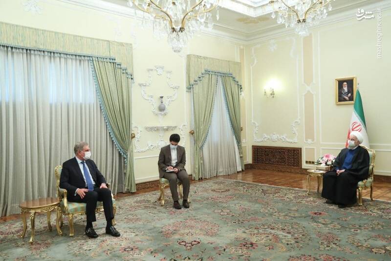 دیدار وزیر خارجه پاکستان با دکتر روحانی + عکس