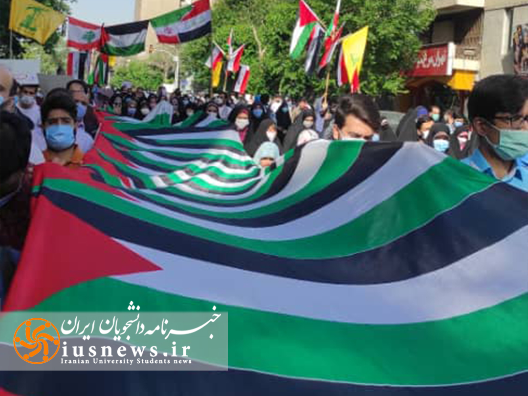 راهپیمایی دانشجویان و نمازگزاران در اعتراض به حملات رژیم صهیونیستی به نوار غزه 