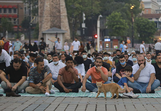 مراسم عید قربان در کشور‌های مختلف جهان  + عکس