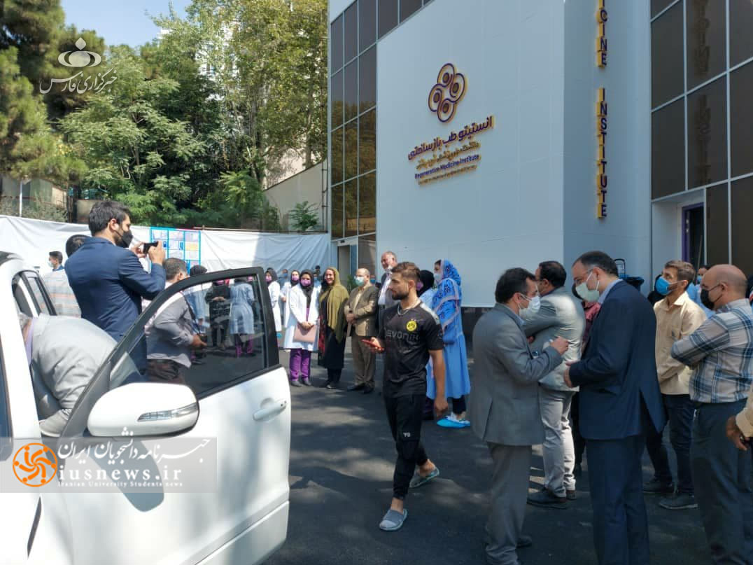 افتتاح یک ساختمان «ناقص» با حضور دختر روحانی در آخرین روز دولت/ ماجرای بودجه ۱۲۰ میلیاردی برای خرید ساختمان!
