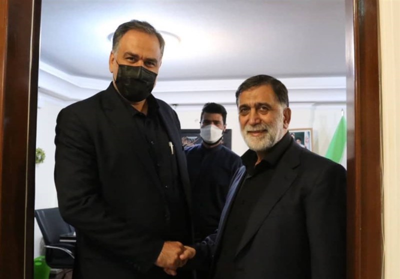 پایان کار رسمی مددی در استقلال با یک پیام خداحافظی