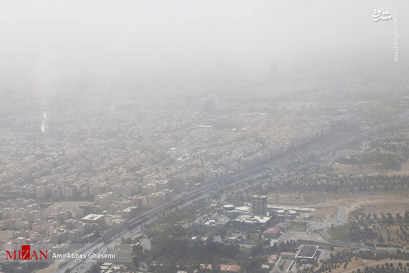 تهران غرق در گرد و غبار شدید + عکس