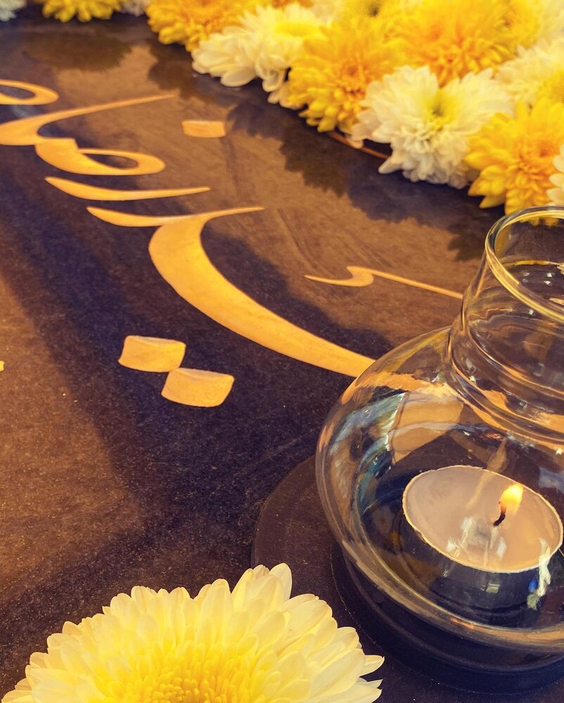 عکس:: رونمایی از مزار حمیدرضا صدر