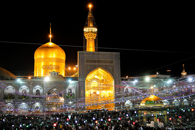 مدیریتی مشروعیت دارد که با امام جامعه پیوند داشته باشد/ علت نابسامانیهای اجتماعی روی کارآمدن غیر متخصّص است