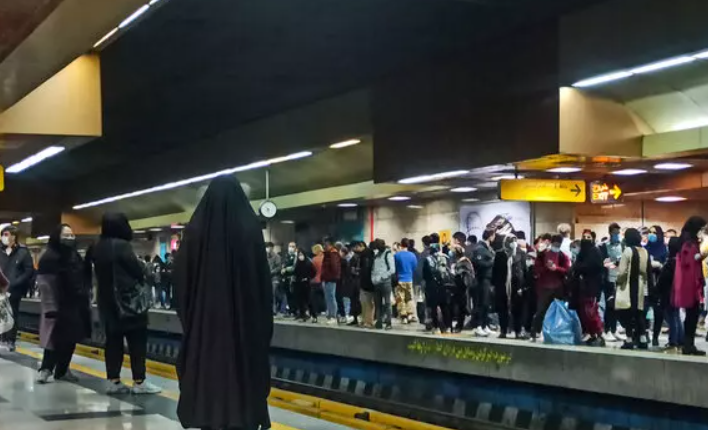 فوت یک مسافر در ایستگاه مترو امام خمینی