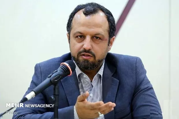 وزیر اقتصاد: باید از ظرفیت نخبگان در تصمیمات استفاده کرد