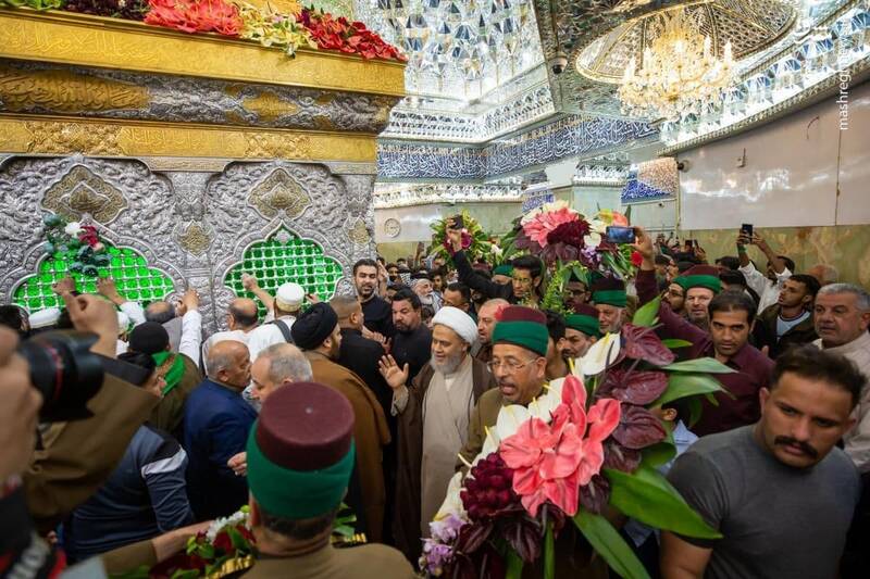 تبریک جالب خادمان حرم مطهر + عکس