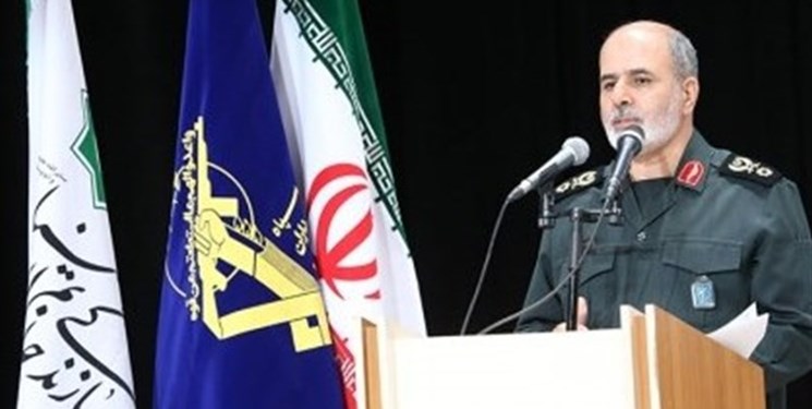 علی اکبر احمدیان کیست؟/  از دانشجوی دندان پزشکی تهران تا دبیرشورای عالی امنیت ملی