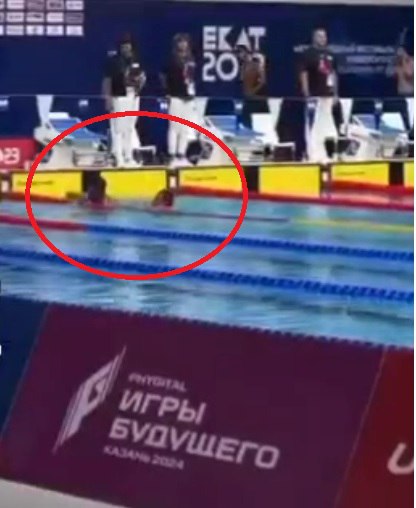  یک شناگر در استخر مسابقه غرق شد! + عکس
