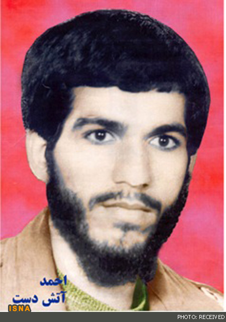 نخبه‌های دانشجو، پشت سنگرهای دفاع/ چند دانشجو در دفاع مقدس شهید شدند؟