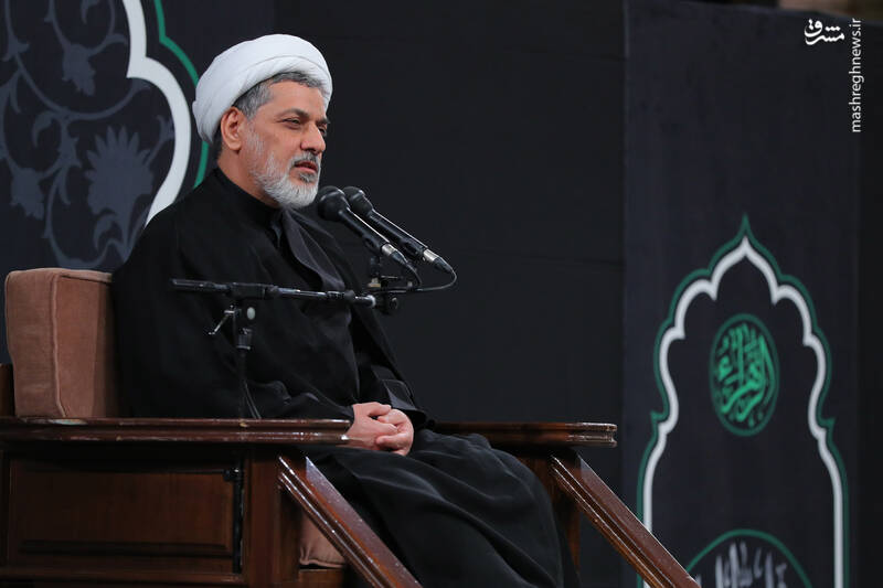  عکس/عزاداری شب شهادت حضرت زهرا (س) با حضور رهبر انقلاب