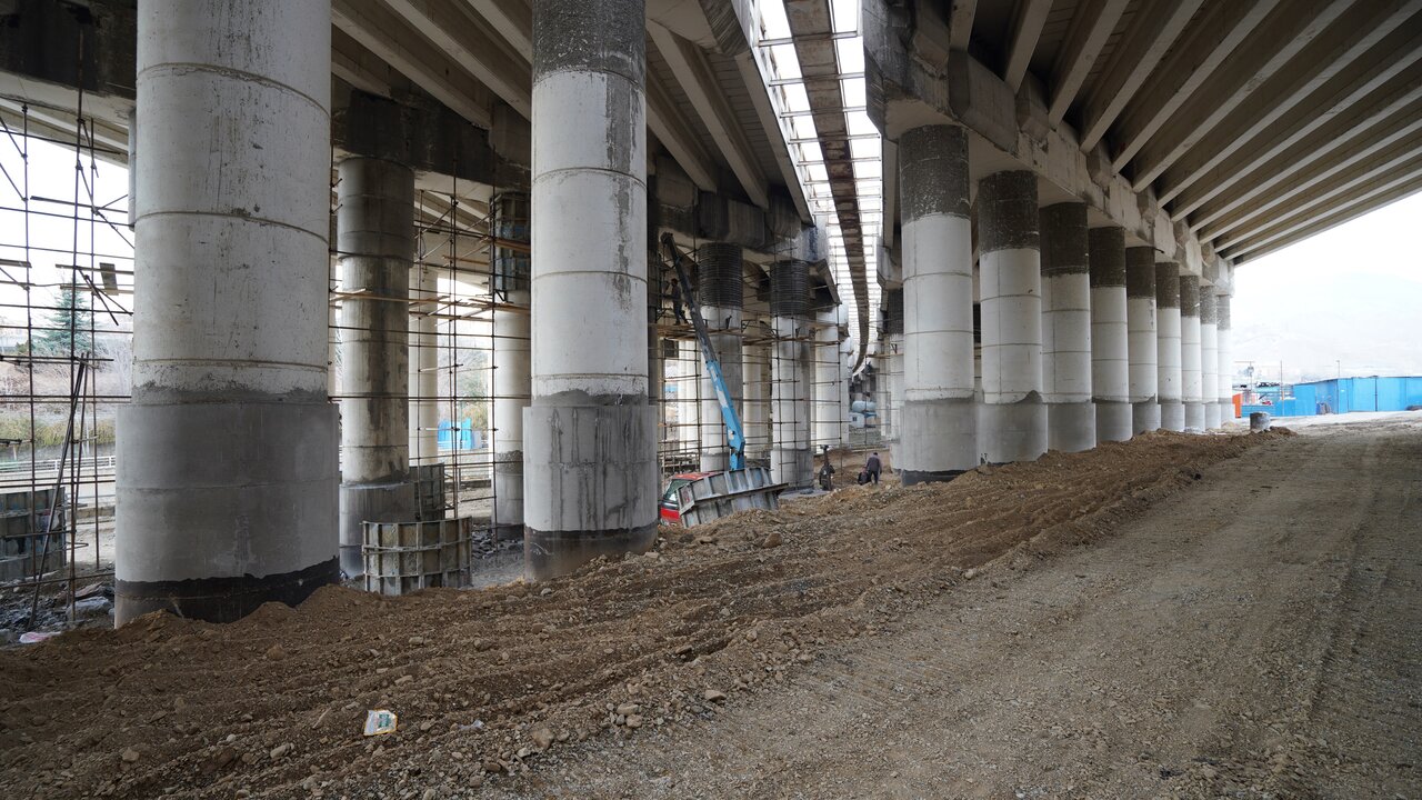 مدیرعامل سازمان عمرانی مناطق شهرداری تهران از اتمام مقاوم سازی و بهسازی لرزه ای پل های سواره رو ۱۱ تقاطع غیرهمسطح در سال ۱۴۰۲ خبر داد.